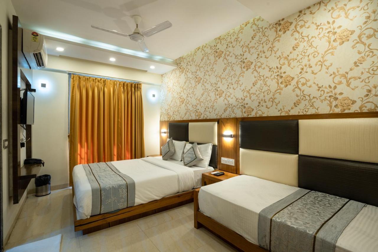 Home2 Suites And Service Apartments, Mumbai Airport Экстерьер фото