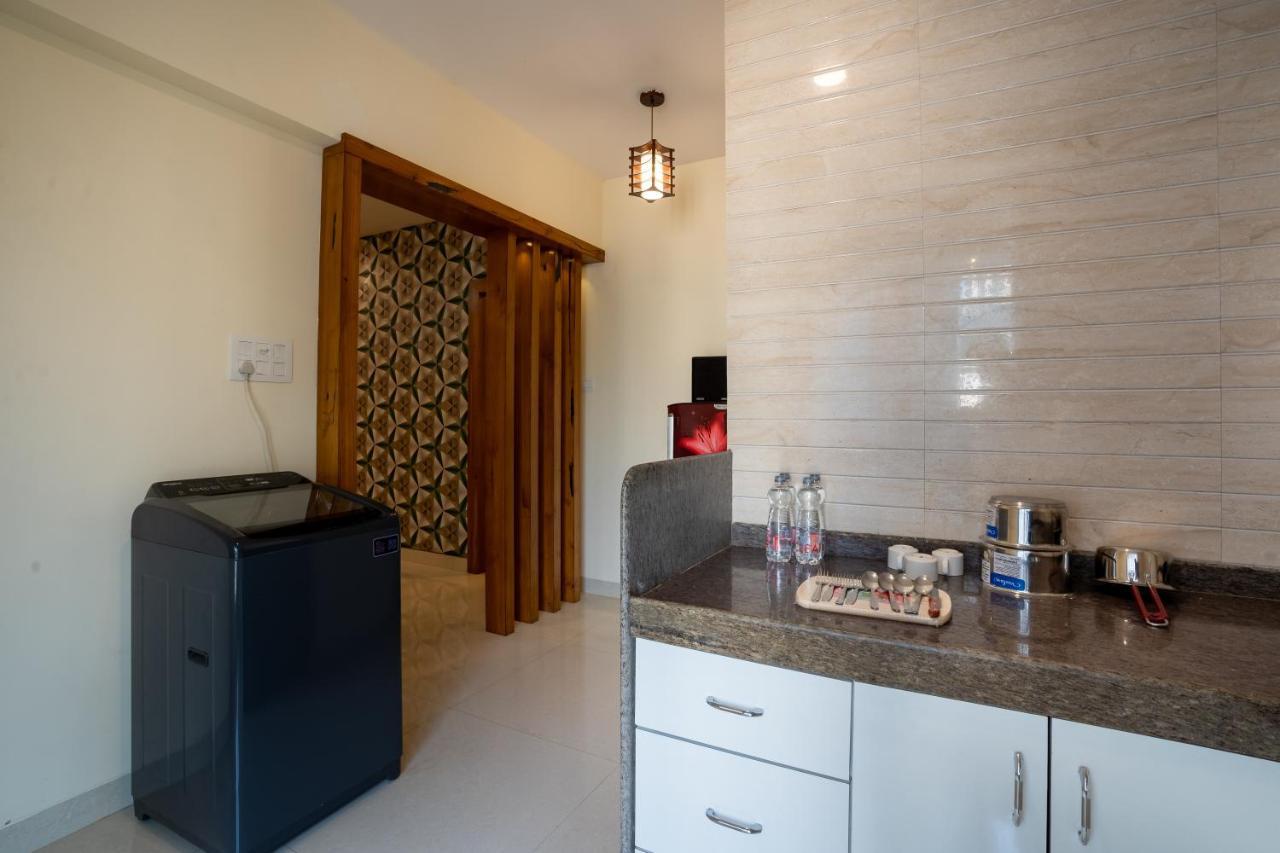 Home2 Suites And Service Apartments, Mumbai Airport Экстерьер фото