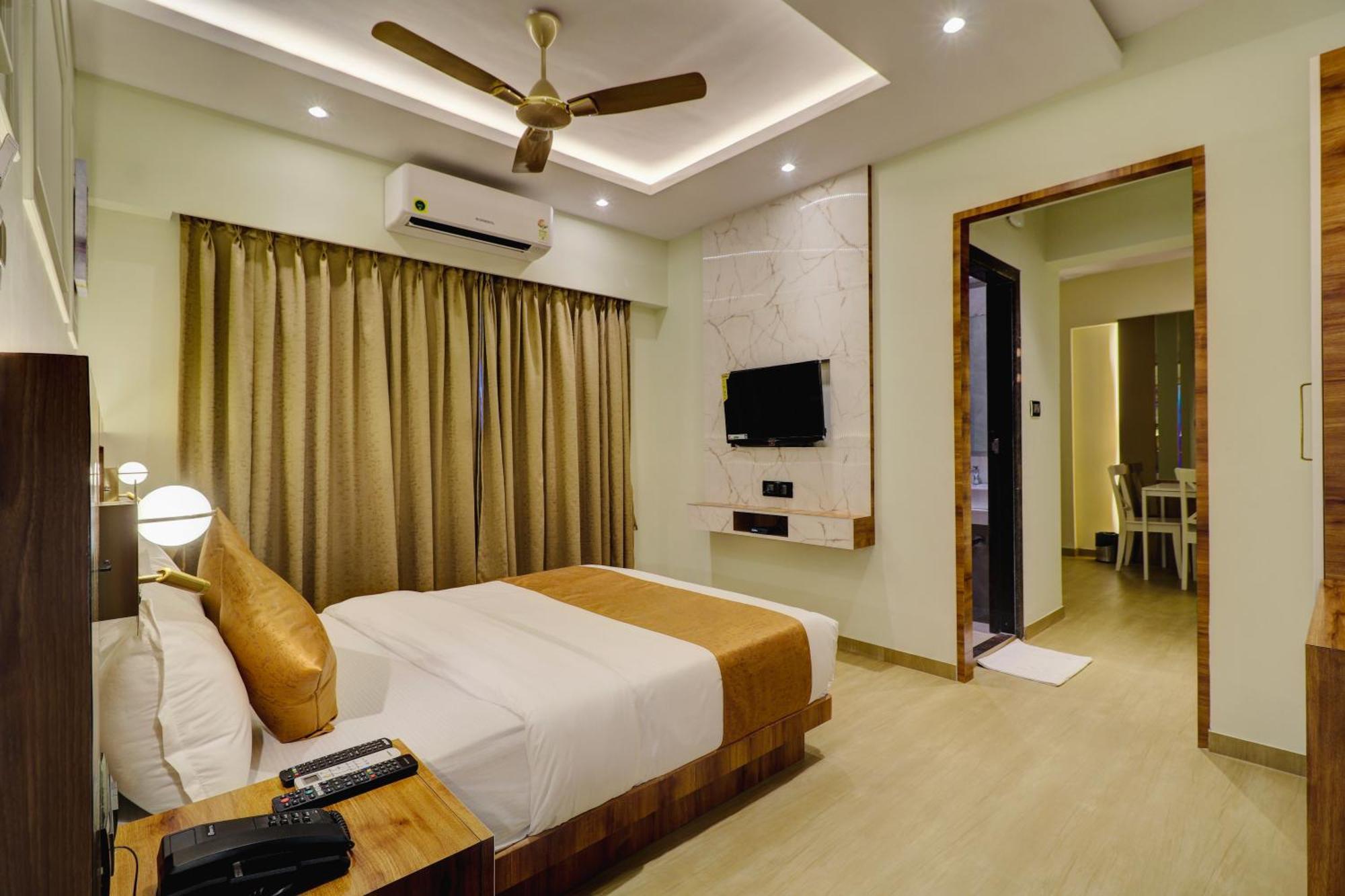 Home2 Suites And Service Apartments, Mumbai Airport Экстерьер фото